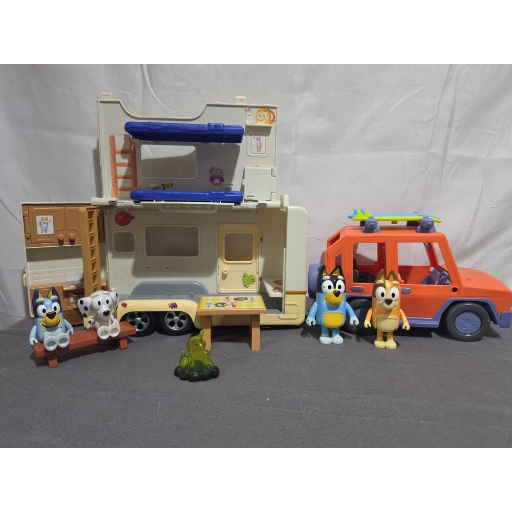 Bluey Family Trip Ultimate Caravan Adventures Transforming Playset With Figures